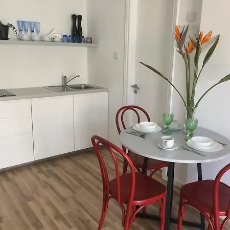 Pasithea Ларнака