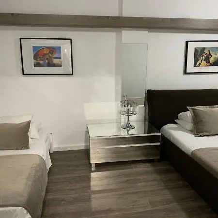 דירה Pasithea לרנקה