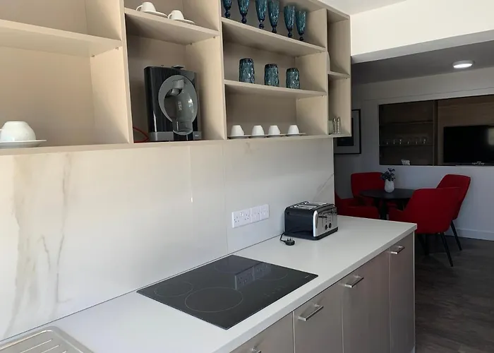 Pasithea Apartment *