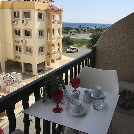 Pasithea Apartment Larnaca